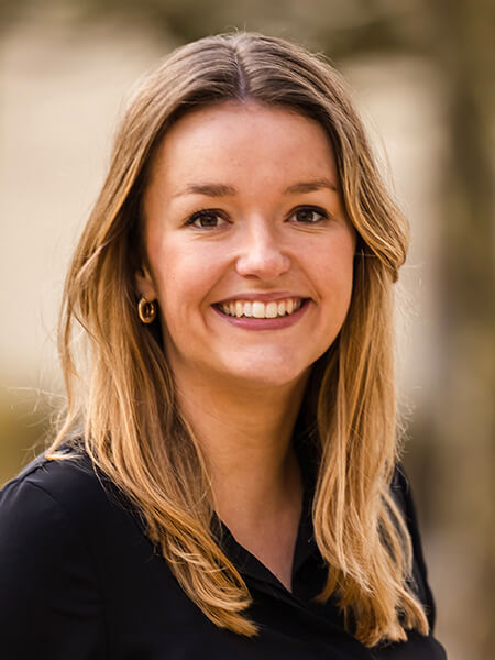 Dr. des. Yvonne Schüpbach