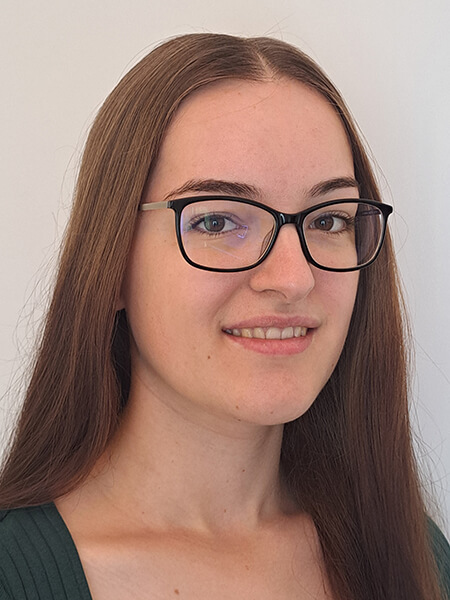  Céline Achermann