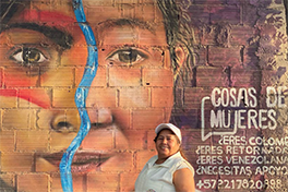 Tejiendo entre Fronteras – Weaving Threads Across Borders